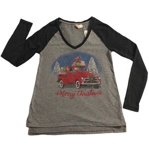 NWT Altar’d State Merry Christmas Vintage Truck Raglan Tee Long Sleeve Size XS